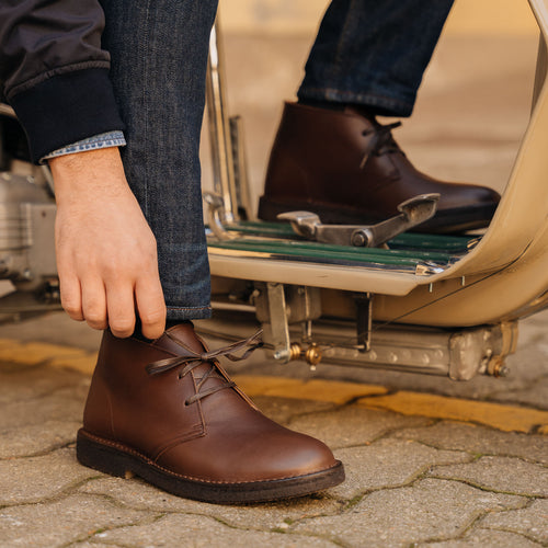 Smooth leather Desert Boots for men | Velasca display picture 1