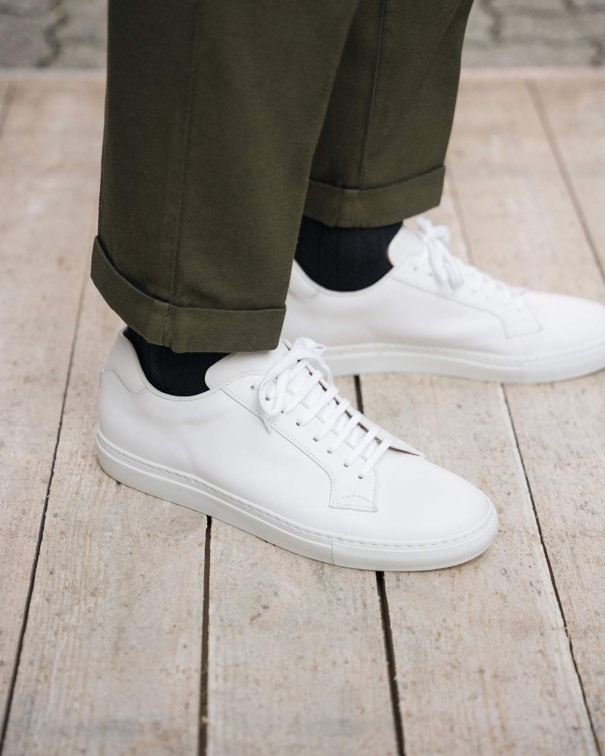 white leather dress sneakers Belèratt Rani A-line Corset Chiffon These sneakers effortlessly blend SN:AVD32359 Size:MT