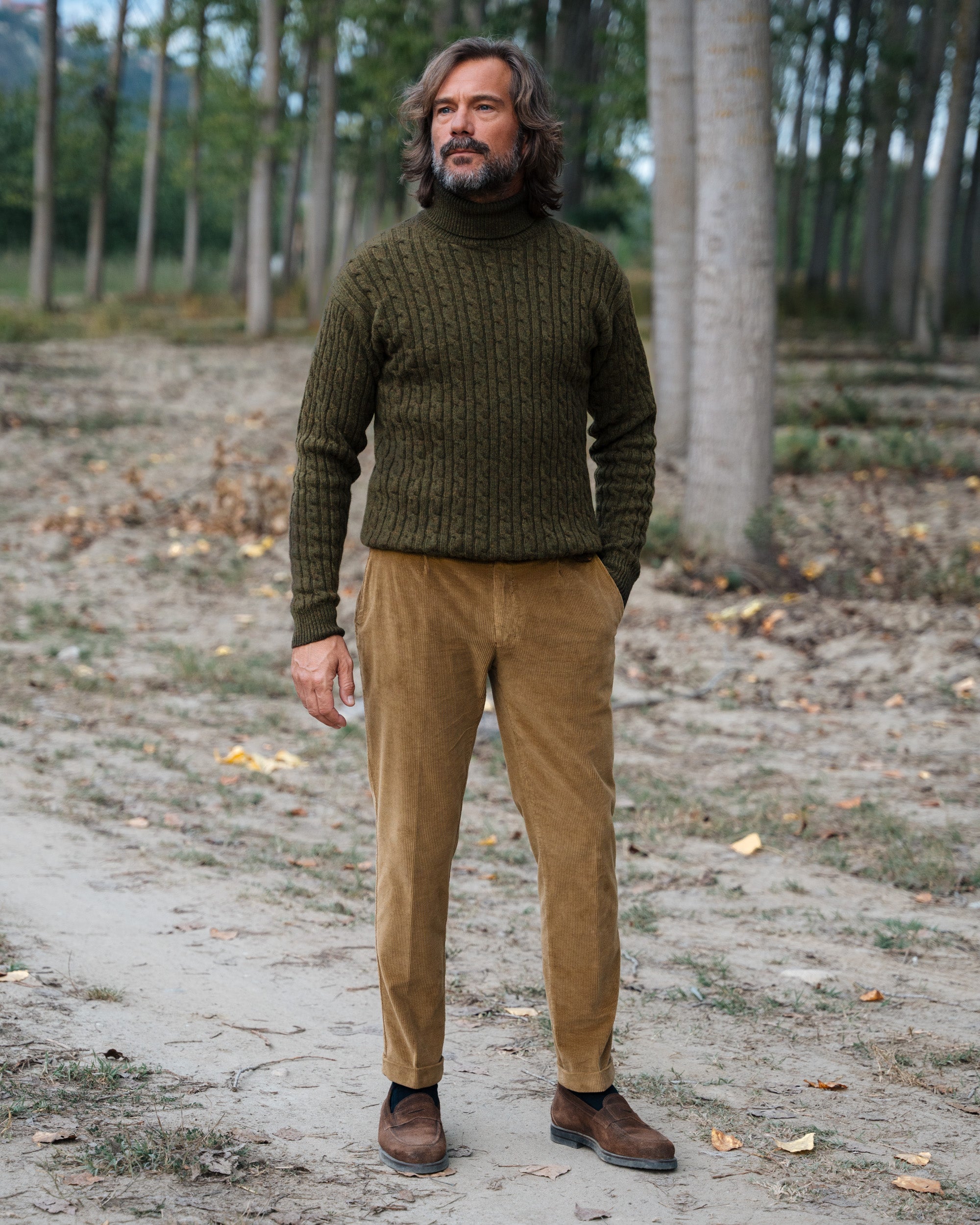Velvet chino pants, Havana. Made in Italy | Velasca