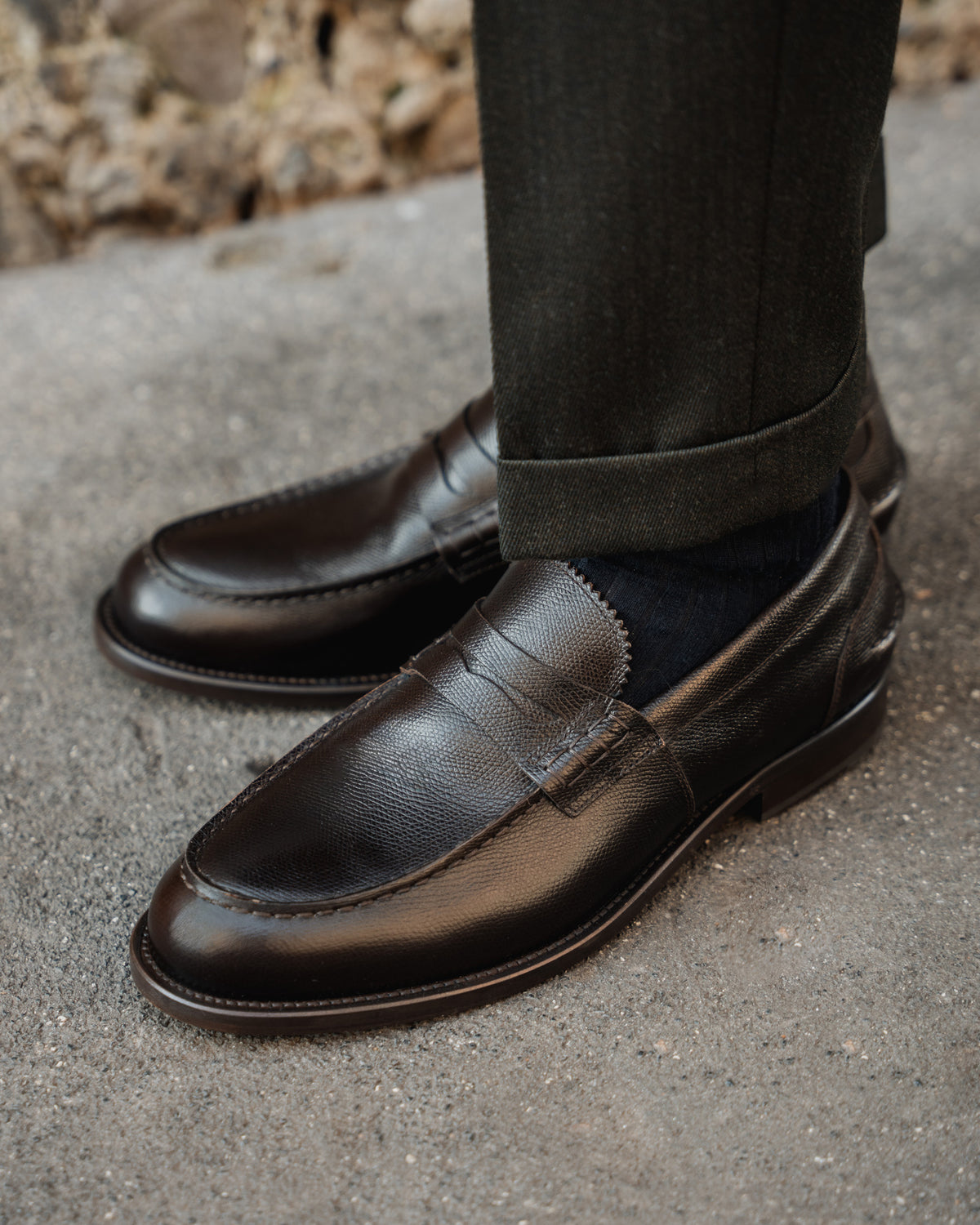 dark brown slip on dress shoes Maester Crafted from premium materials ss_26 Tulle Ruched A Line Color:As Picture Burgundy