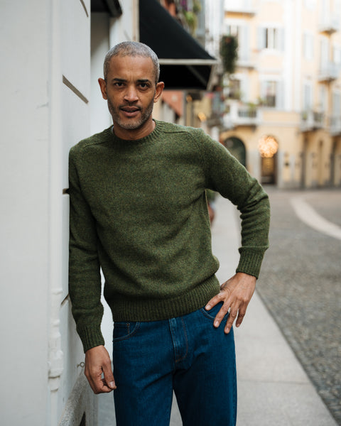 Green crew neck sweater, for men. Made in Italy | Velasca
