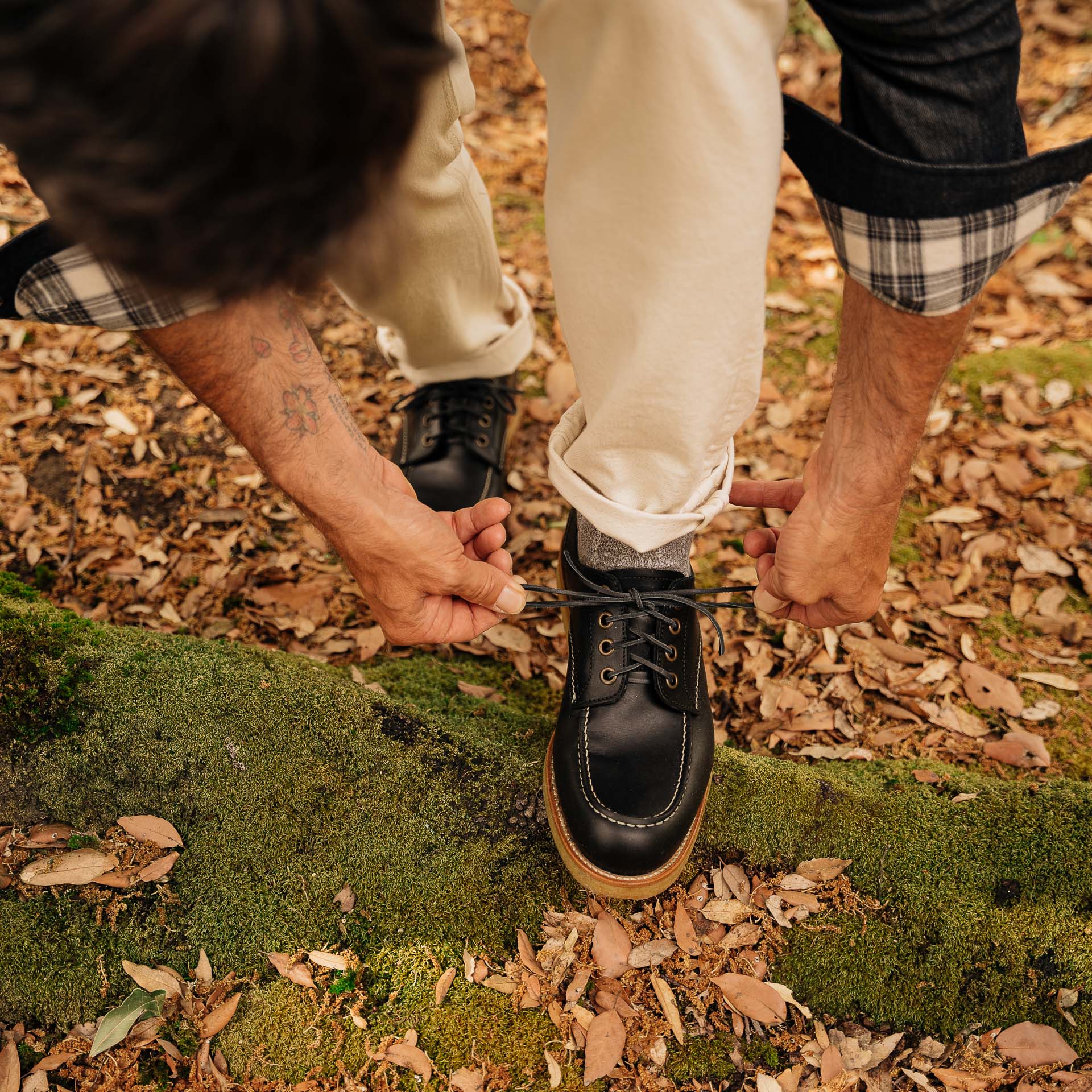 Men's derby shoes in smooth leather and para sole | Velasca