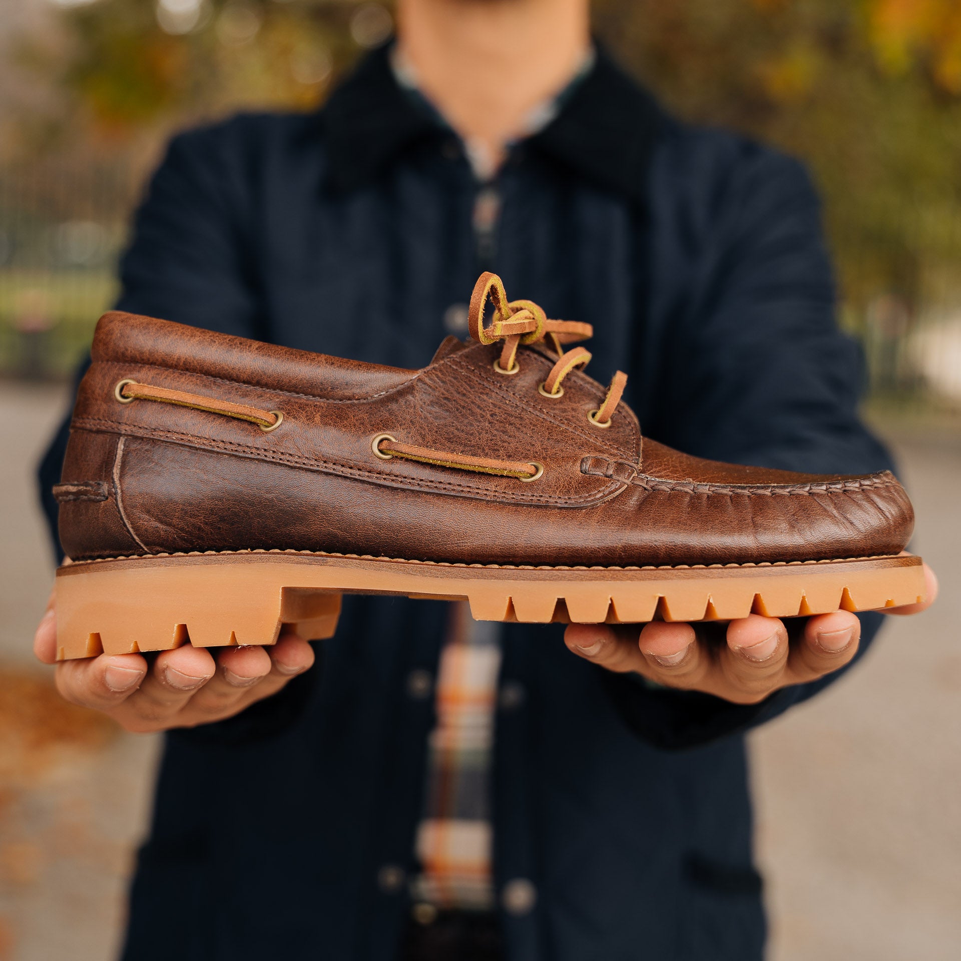 Velasca  Handcrafted boat shoes in canvas and suede leather