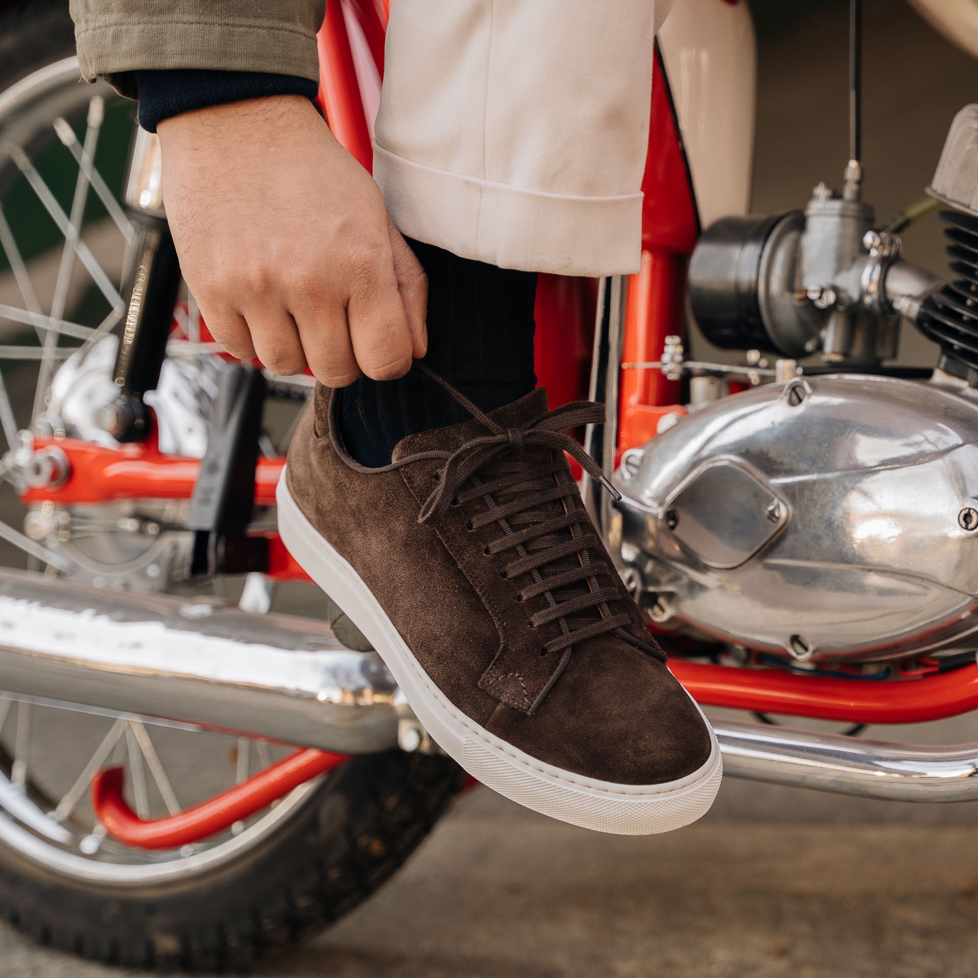 Men's dark brown suede leather low Sneakers | Velasca Men's dark brown suede leather low Sneakers | Velasca