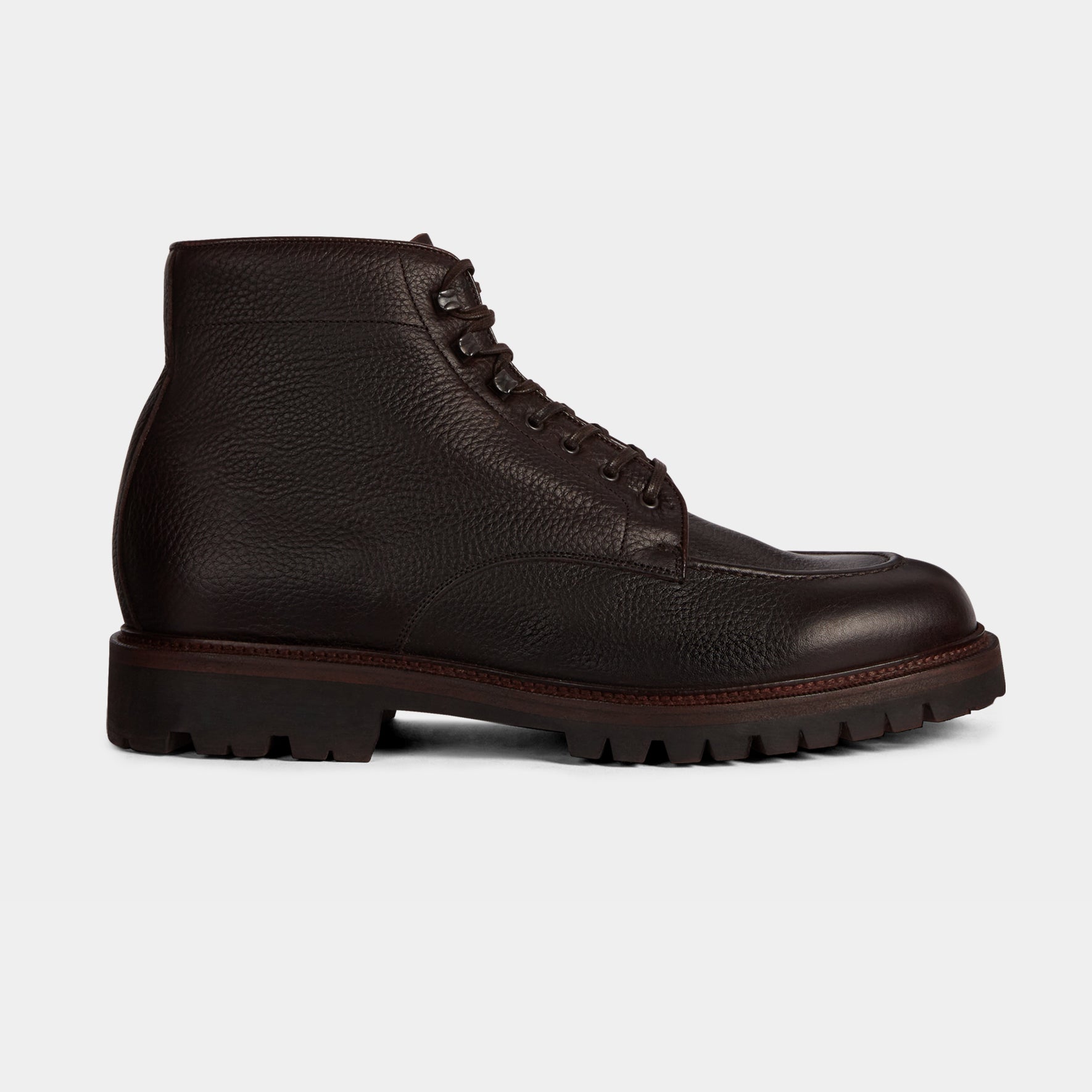 Velasca Handcrafted men s boots in hammered leather