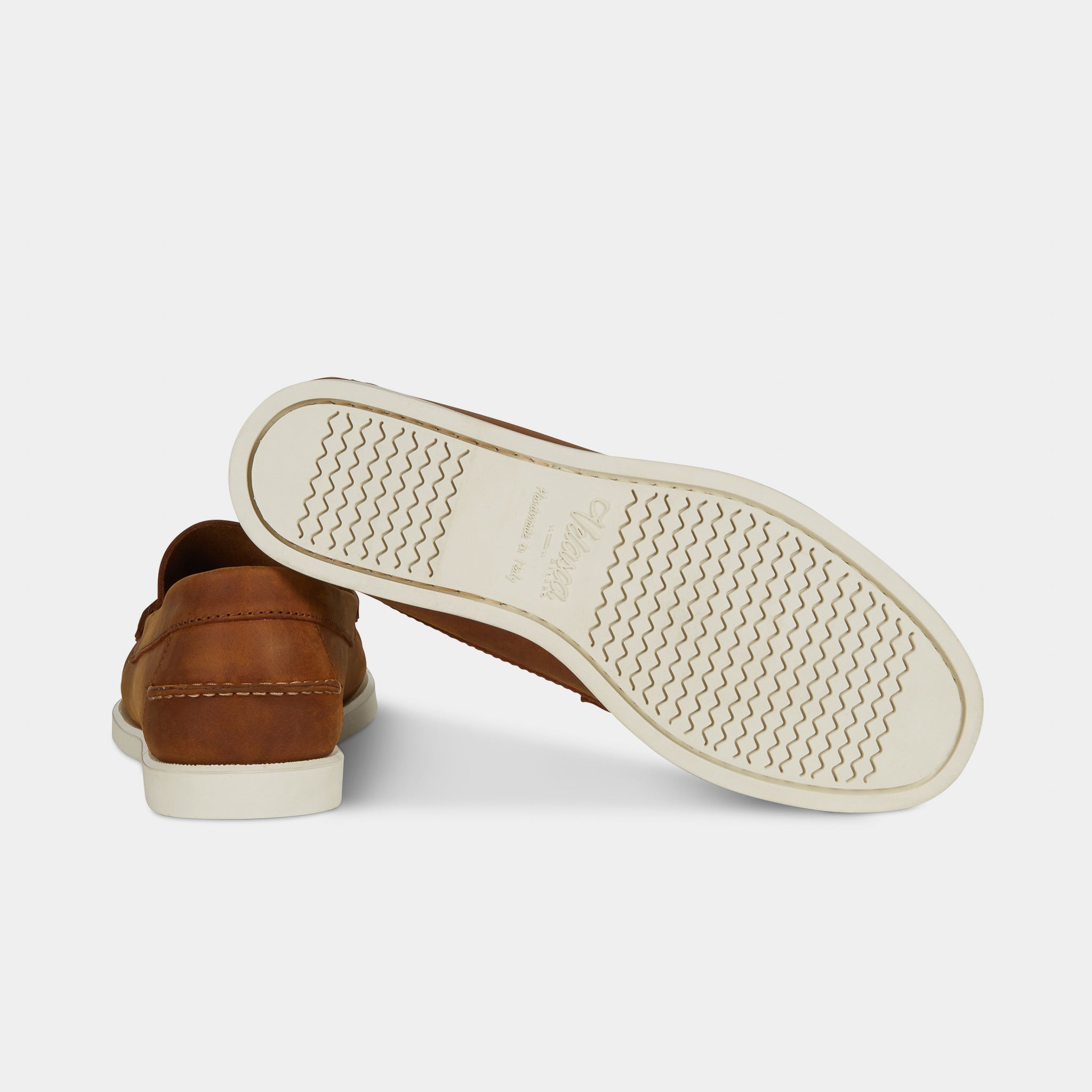 Unlined Boat Shoes in nubuck for men Velasca