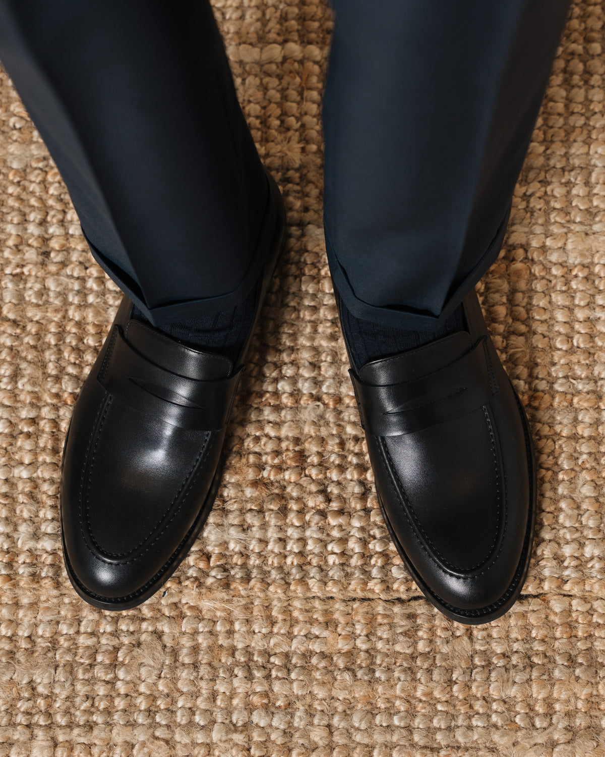Black tapered real leather penny loafers | Velasca