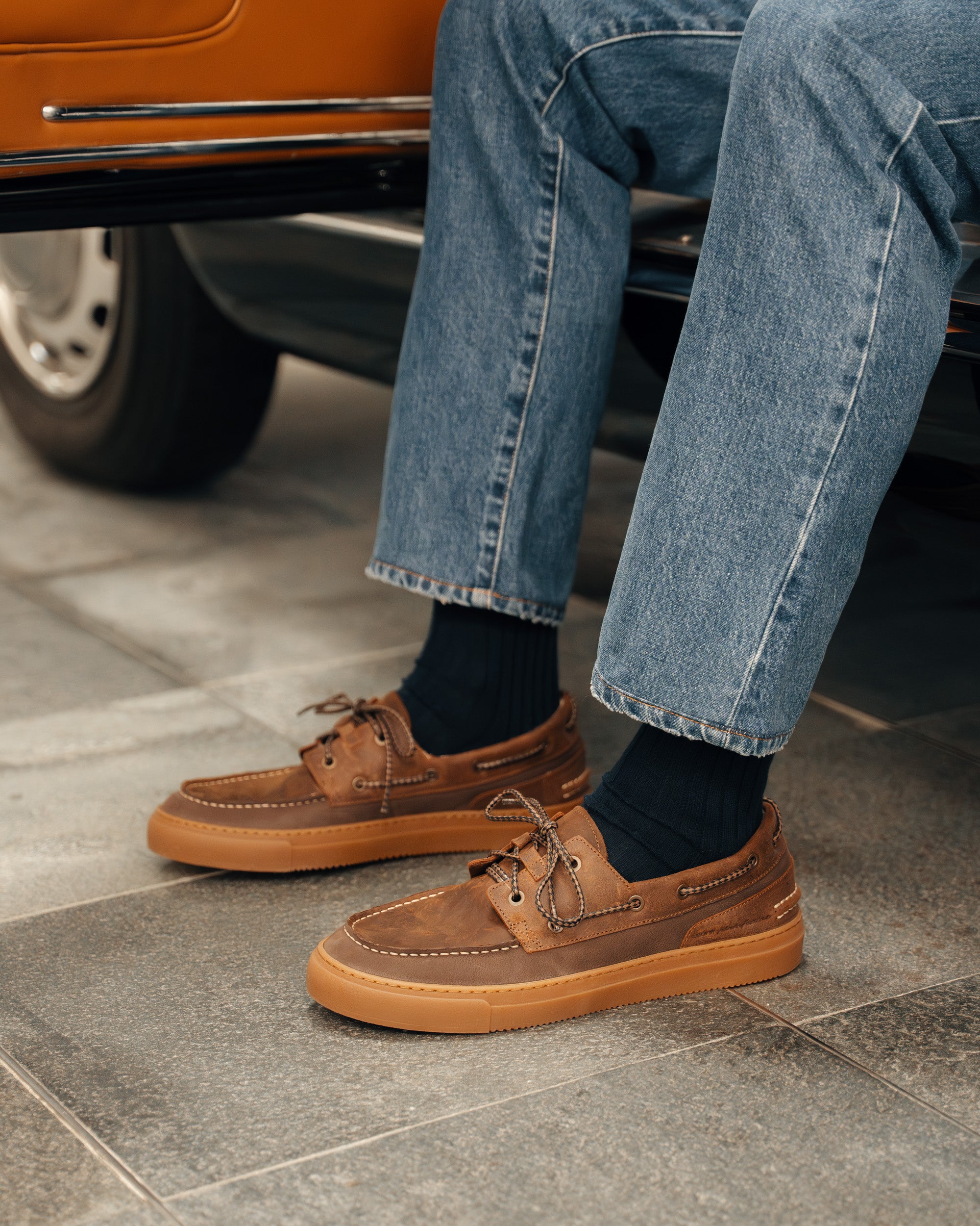 Velasca  Handcrafted boat shoes in canvas and suede leather