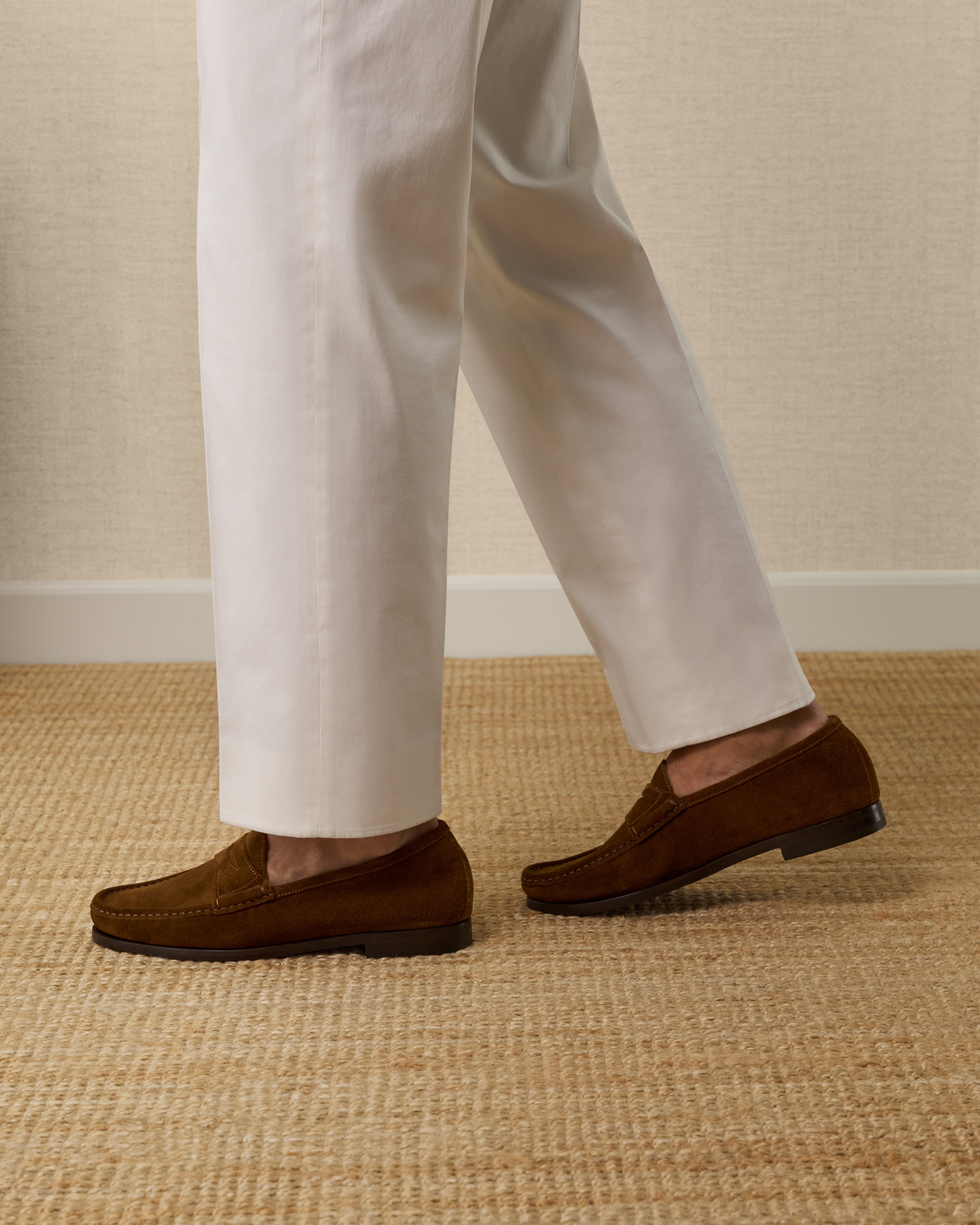 tobacco suede loafers Paul Parkman Tassel (ID#087-TAB) EU 39 and true to form Tom Ford - Tobacco Suede