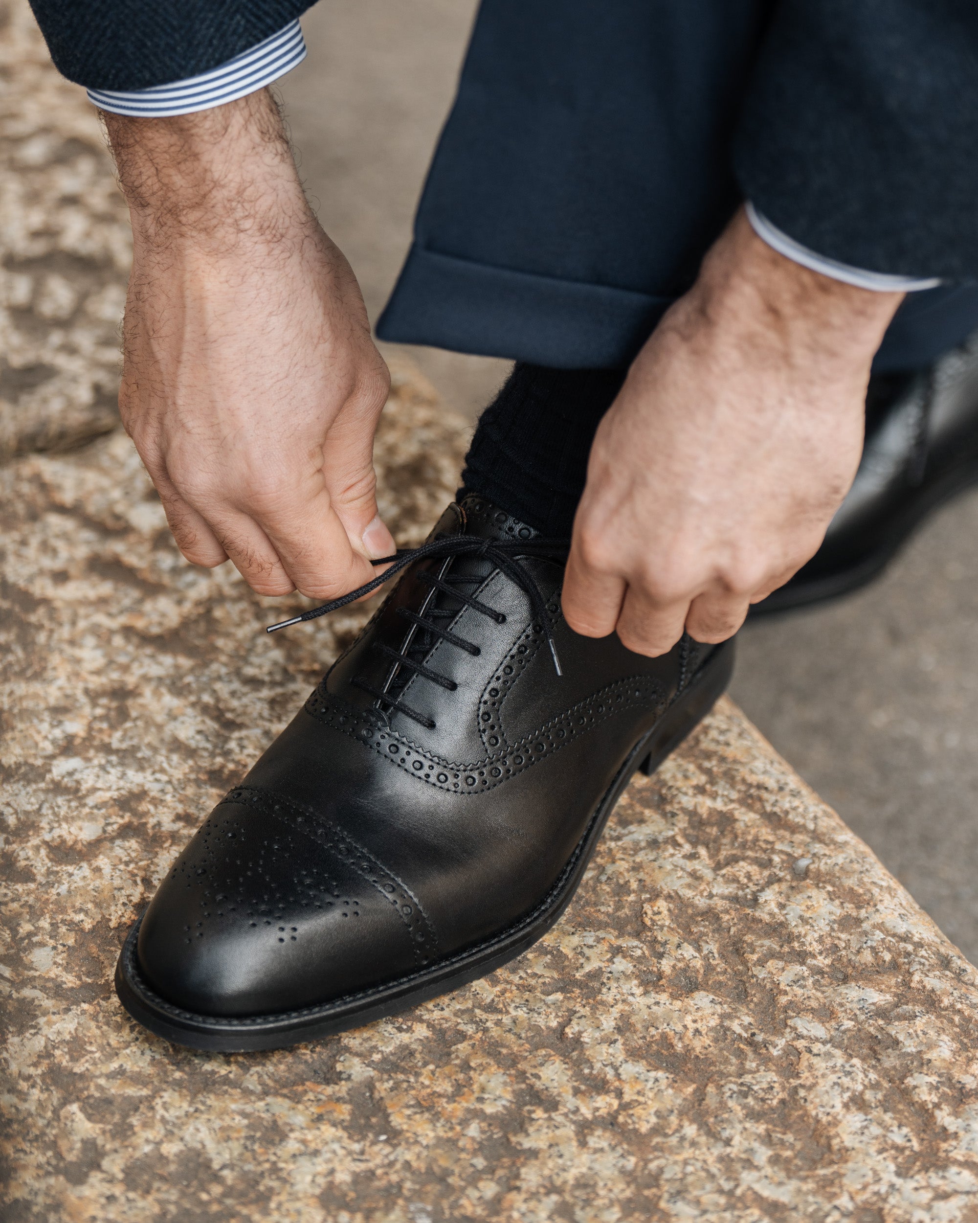 Men s black leather Oxford shoes Velasca