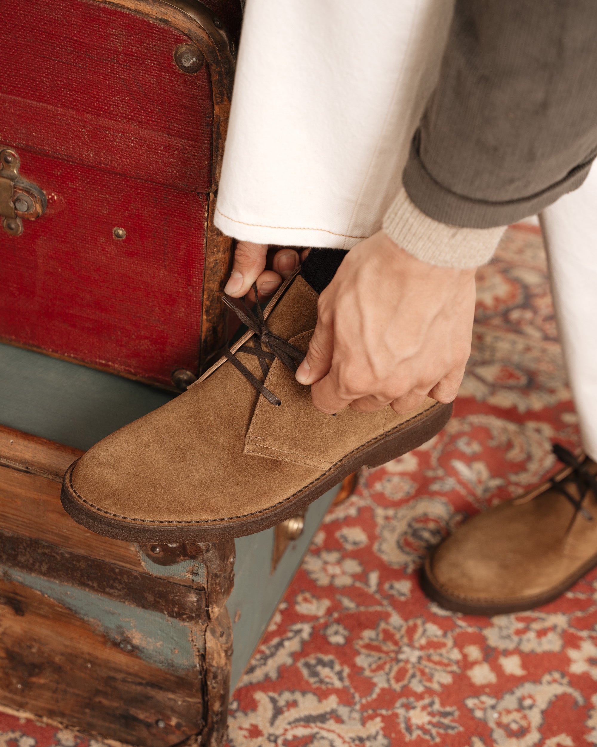 Men s brown leather Desert Boots Velasca