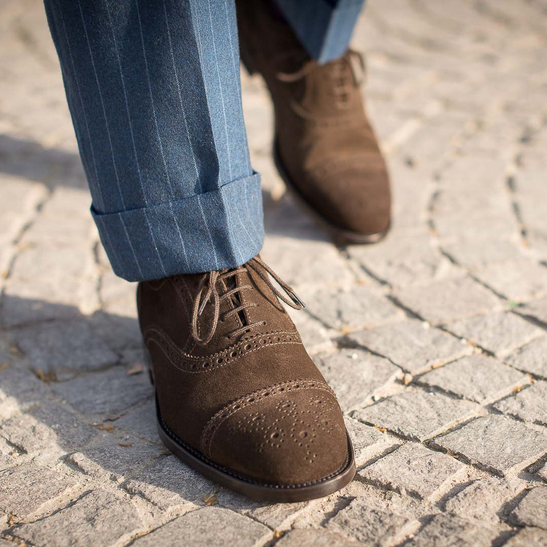 Men's suede Oxford shoes